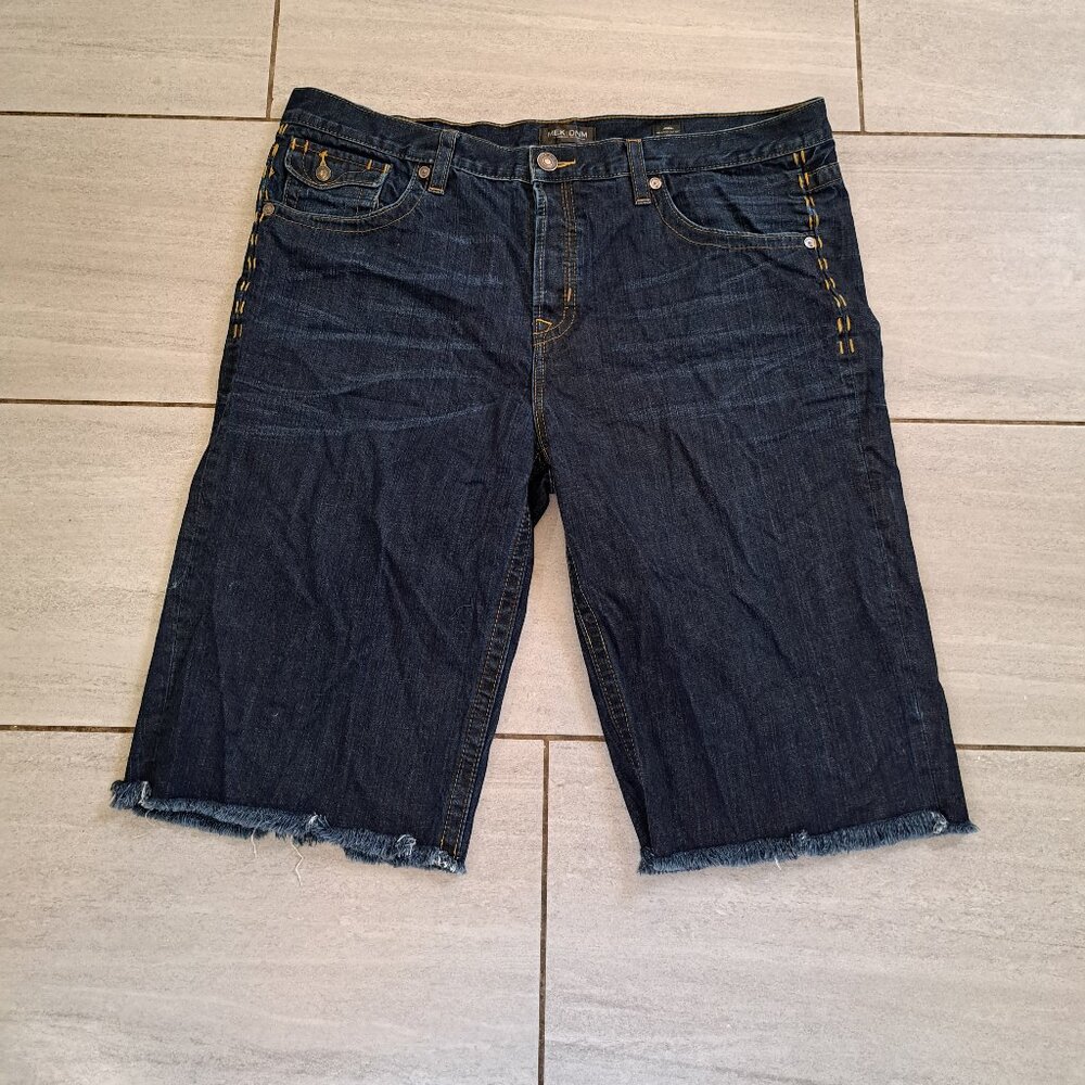 %MEK Denim men denim shorts Size 42 / J1